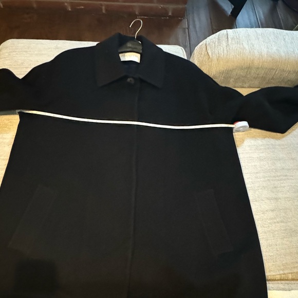 Fleurette Coat 100% Wool coat- Like new!Size 18 - Picture 2 of 13